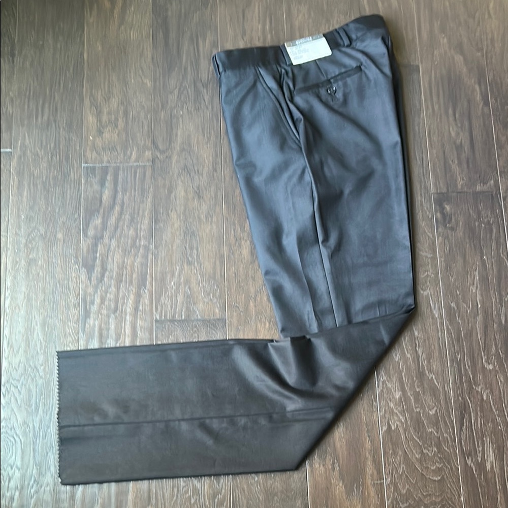 Kenneth Cole Very Dark blue  Dress Pants 38R 31W